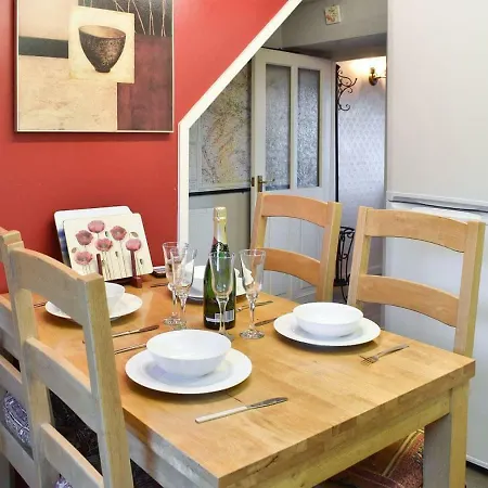 Holiday home Vale